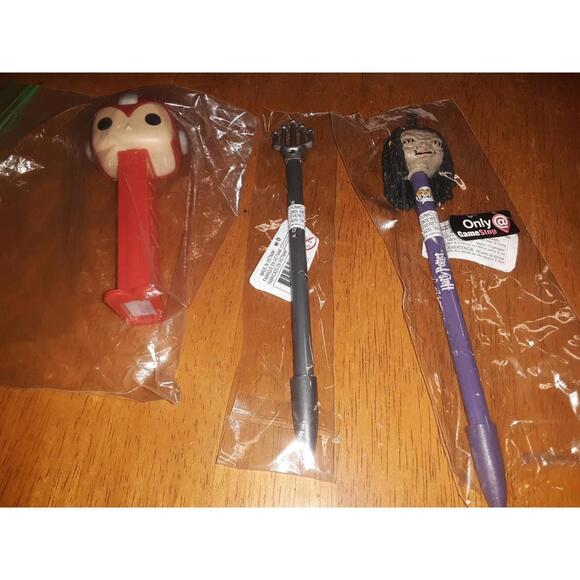 Lot of 3 Funko Exclusive Pen Toppers, and a pez, rare +harry potter+more☆188 - Picture 2 of 2